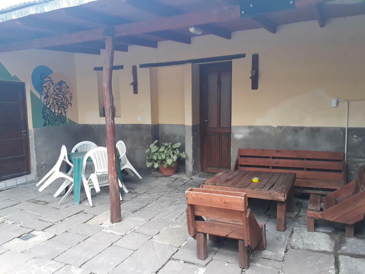 Nuevo Puesto Hostelサルタ エクステリア 写真